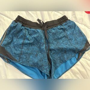 Lululemon Hotty Hot Short (Long 4")